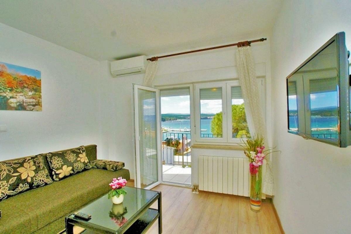 Blue Sky Residence Malinska Extérieur photo